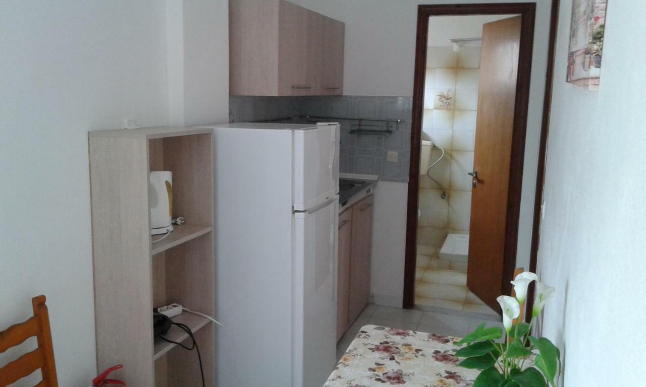 Apartments Elena Kávos Екстериор снимка